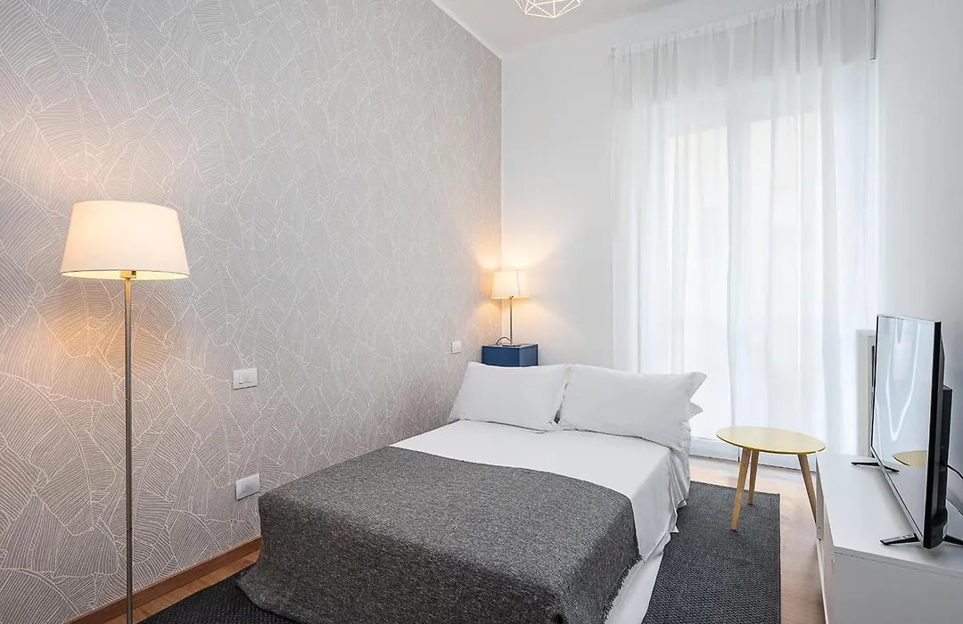 Classbnb - Ampio Appartamento A 1Km Da Citylife-1